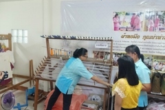 Grandmas-handwoven-cloth-37